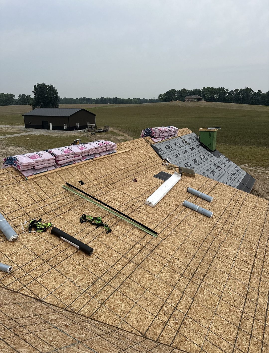 Roofer in Livingston Il