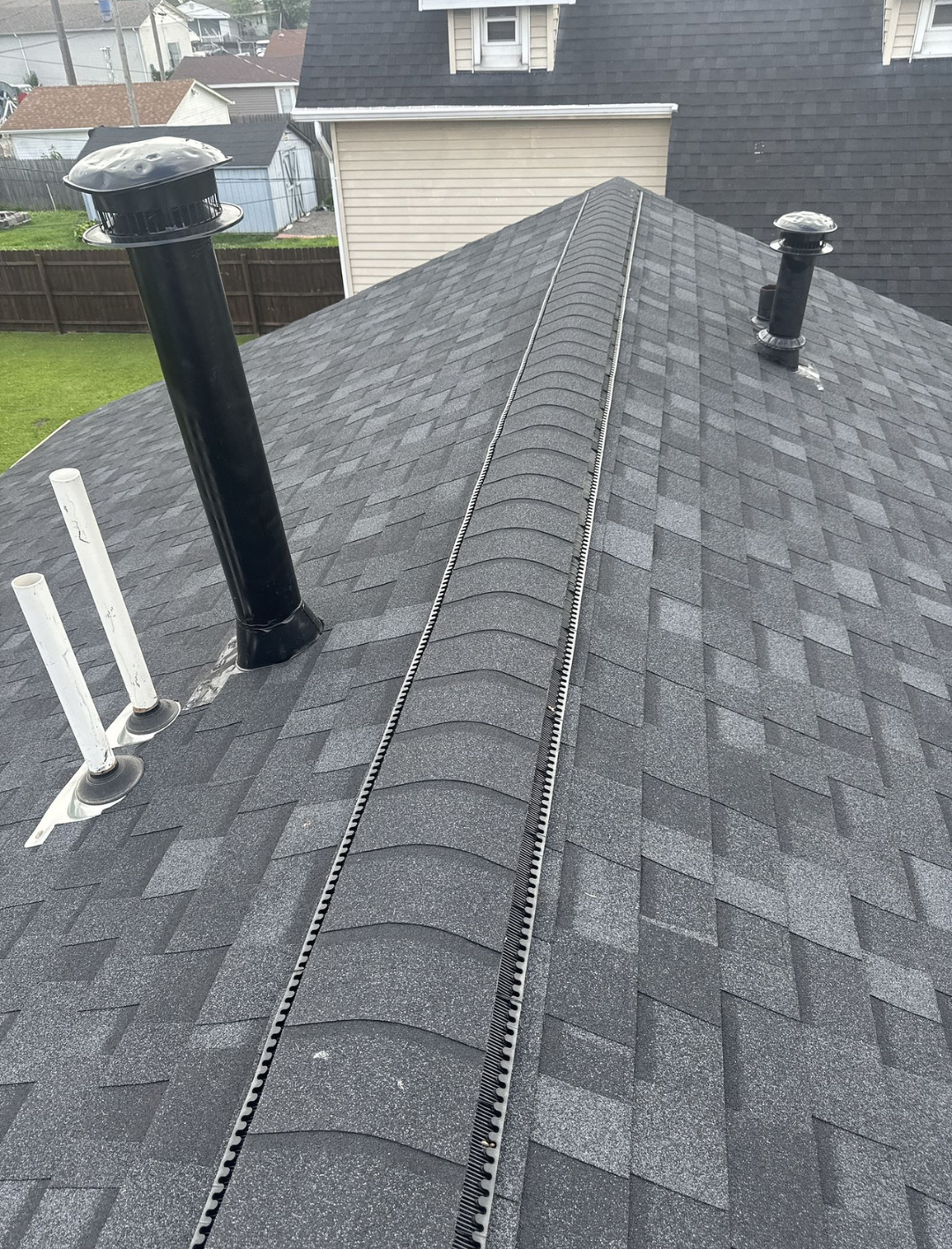 Roofer in Troy Il