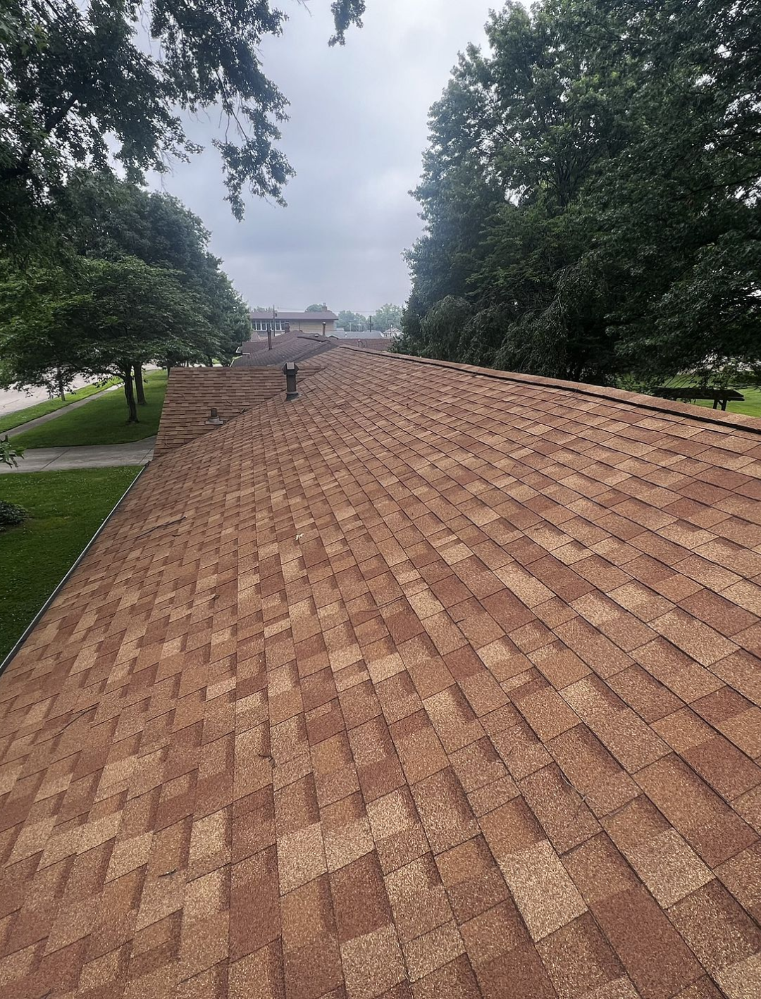 Roofer in New Douglas Il